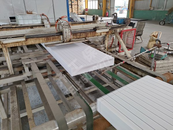 擠塑板B1和B2，哪個更好？